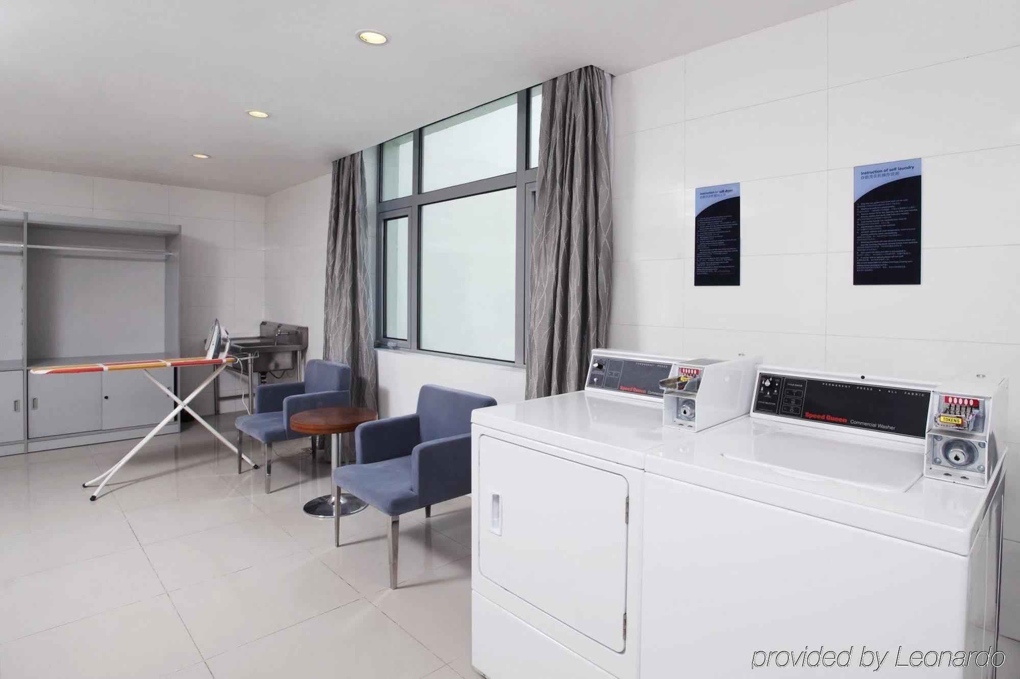 Holiday Inn Express Tianjin Binhai Facilidades foto